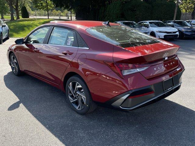 new 2025 Hyundai Elantra car, priced at $27,735