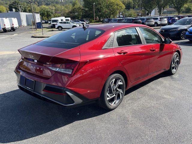 new 2025 Hyundai Elantra car, priced at $26,998