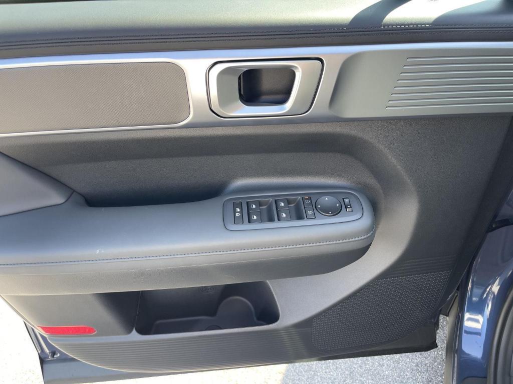 new 2026 Hyundai SANTA FE HEV car, priced at $41,901