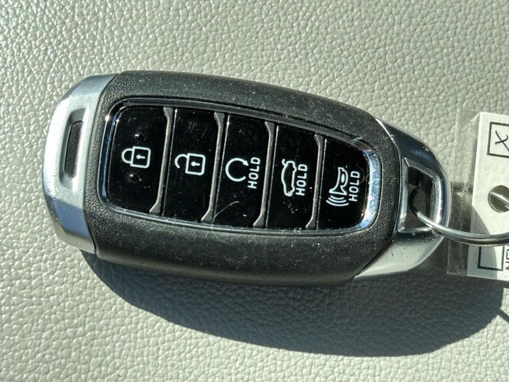 used 2021 Hyundai Elantra car, priced at $16,595