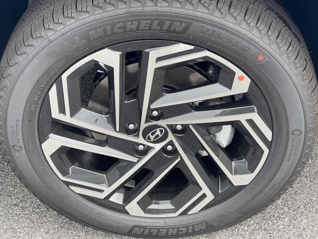 new 2026 Hyundai Tucson car, priced at $43,435