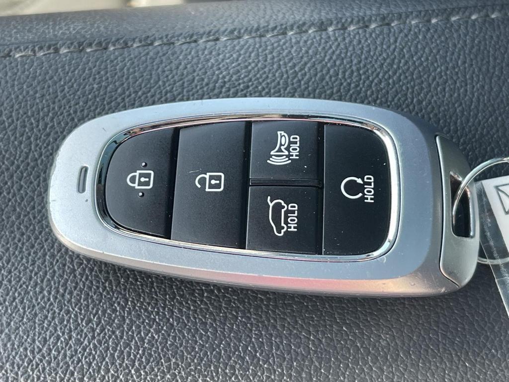used 2023 Hyundai TUCSON Hybrid car, priced at $27,995