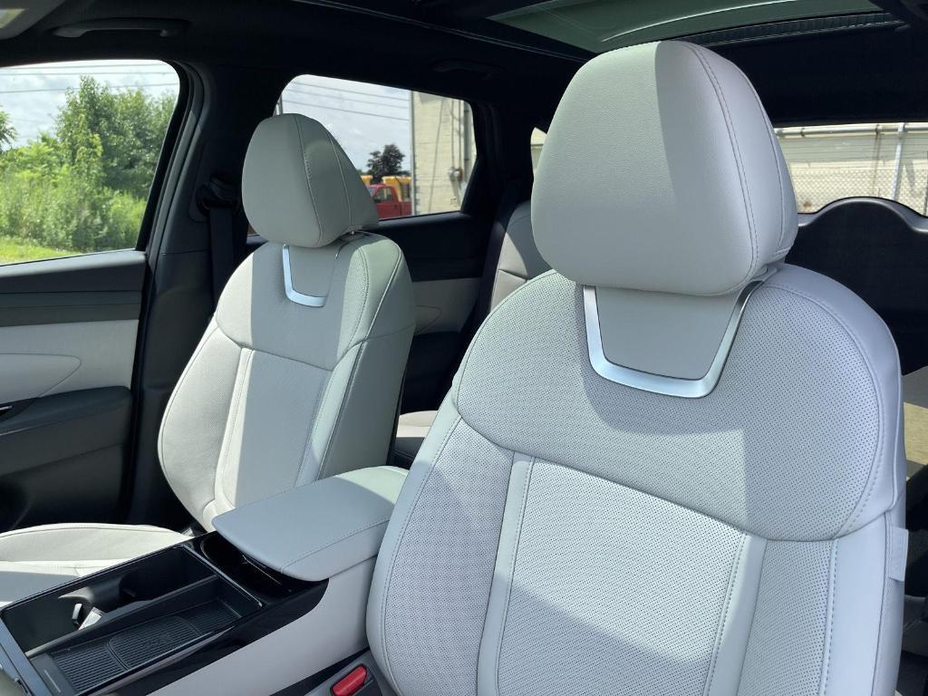 new 2025 Hyundai Tucson car, priced at $41,301