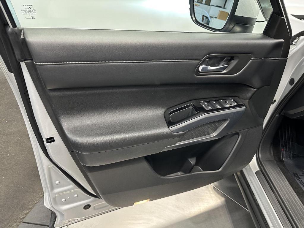 used 2022 Nissan Pathfinder car, priced at $25,495