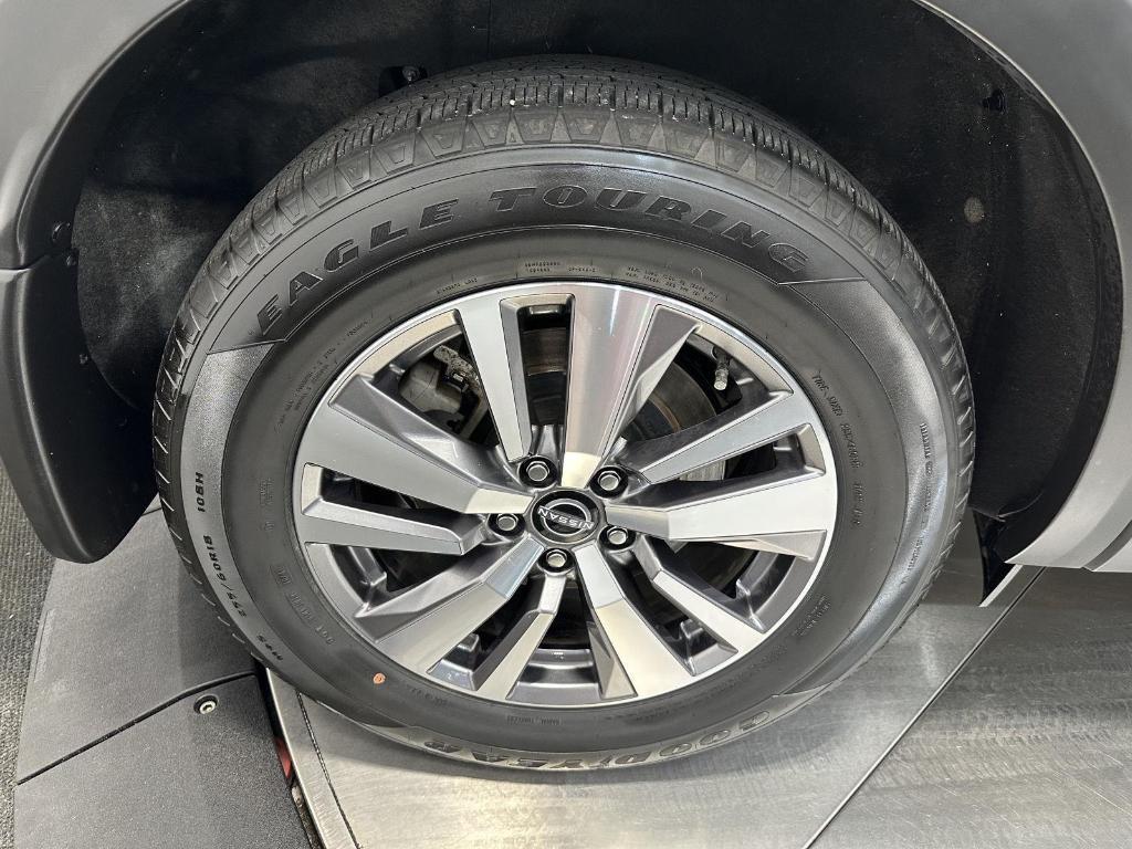 used 2022 Nissan Pathfinder car, priced at $25,495