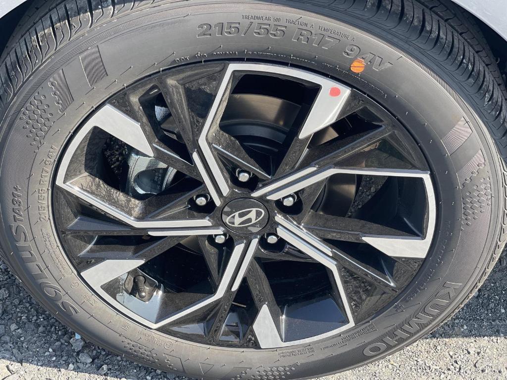 new 2025 Hyundai Sonata car, priced at $30,201