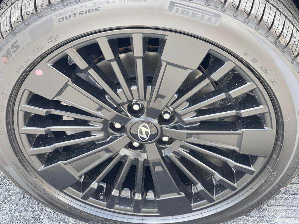 new 2026 Hyundai SANTA FE HEV car, priced at $51,671