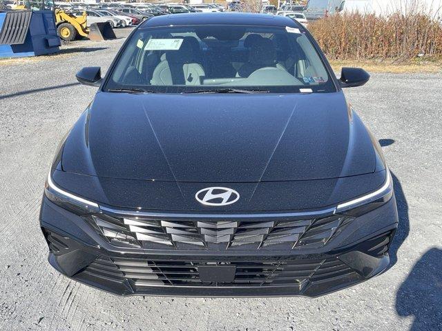 new 2025 Hyundai Elantra car, priced at $27,460