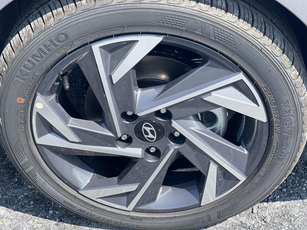 new 2025 Hyundai Elantra car, priced at $24,461