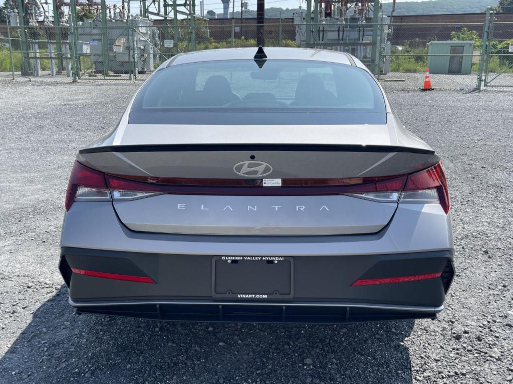 new 2025 Hyundai Elantra car, priced at $24,461