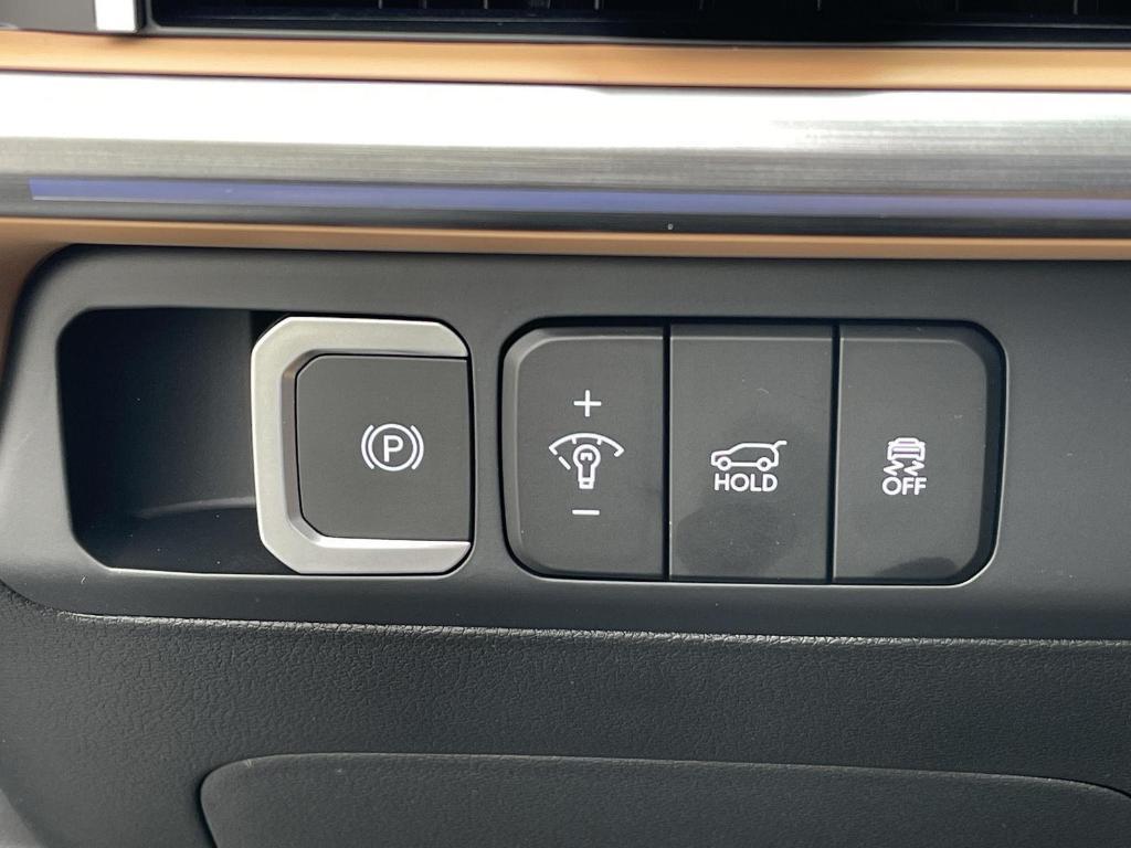 new 2026 Hyundai SANTA FE HEV car, priced at $51,671