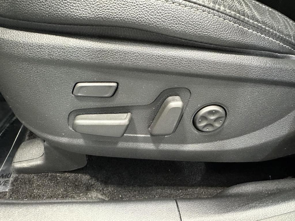 used 2020 Hyundai Santa Fe car, priced at $16,295