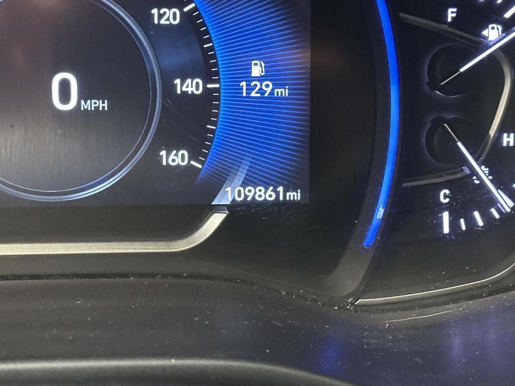 used 2020 Hyundai Santa Fe car, priced at $16,295