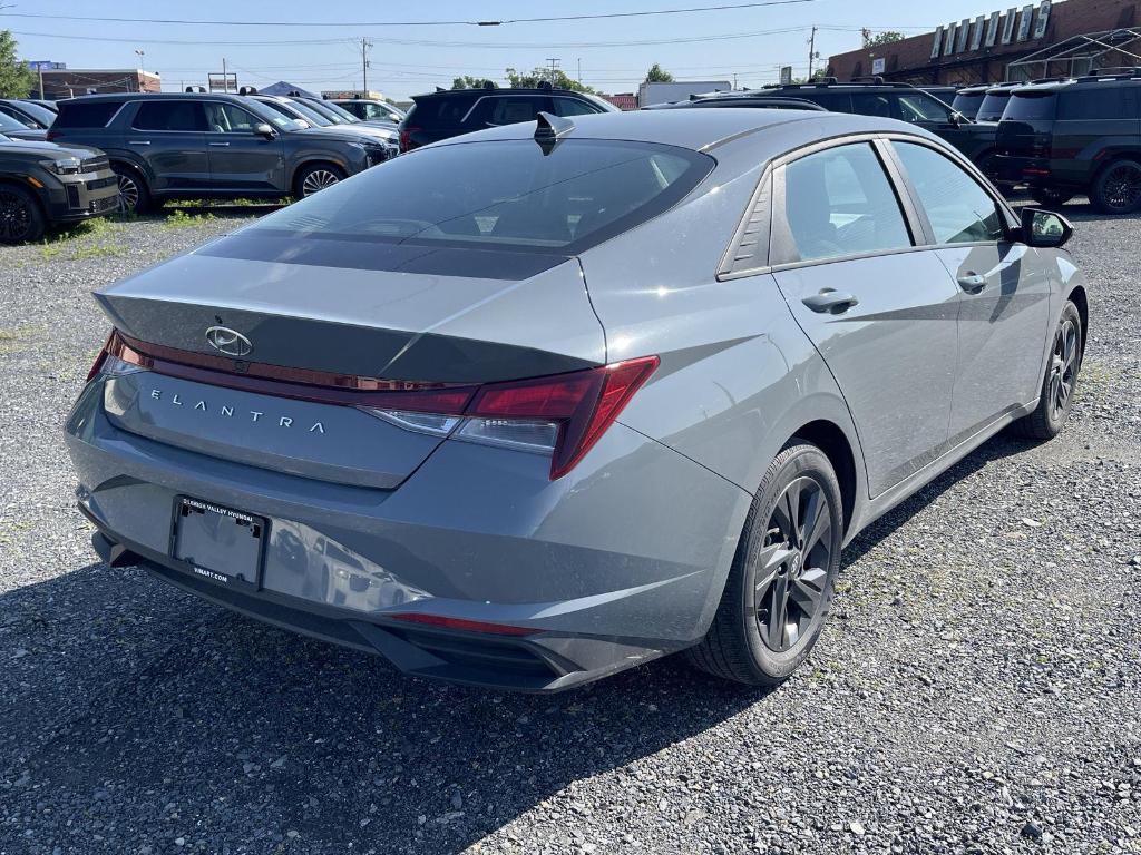 used 2022 Hyundai Elantra car, priced at $18,295