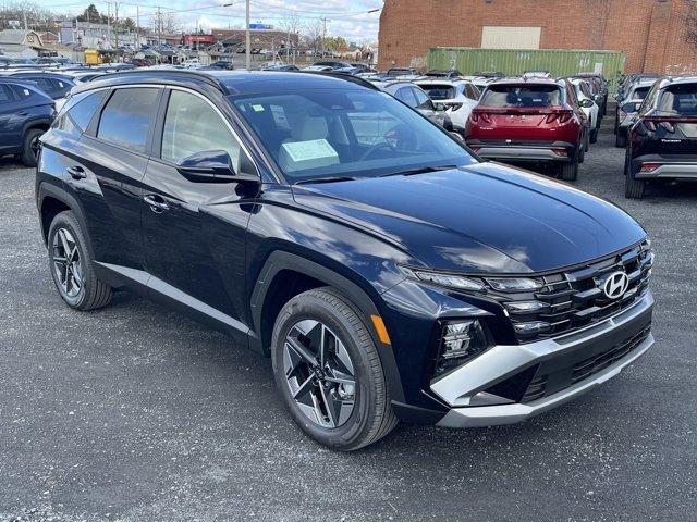 new 2025 Hyundai TUCSON Hybrid car, priced at $38,340