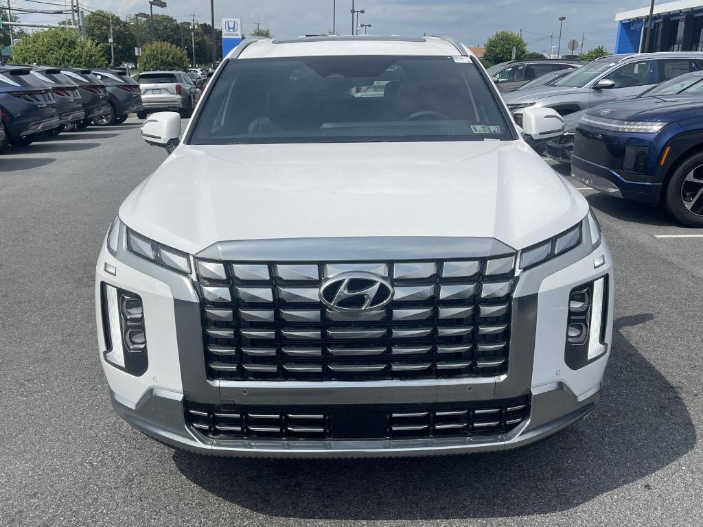 new 2025 Hyundai Palisade car, priced at $53,668