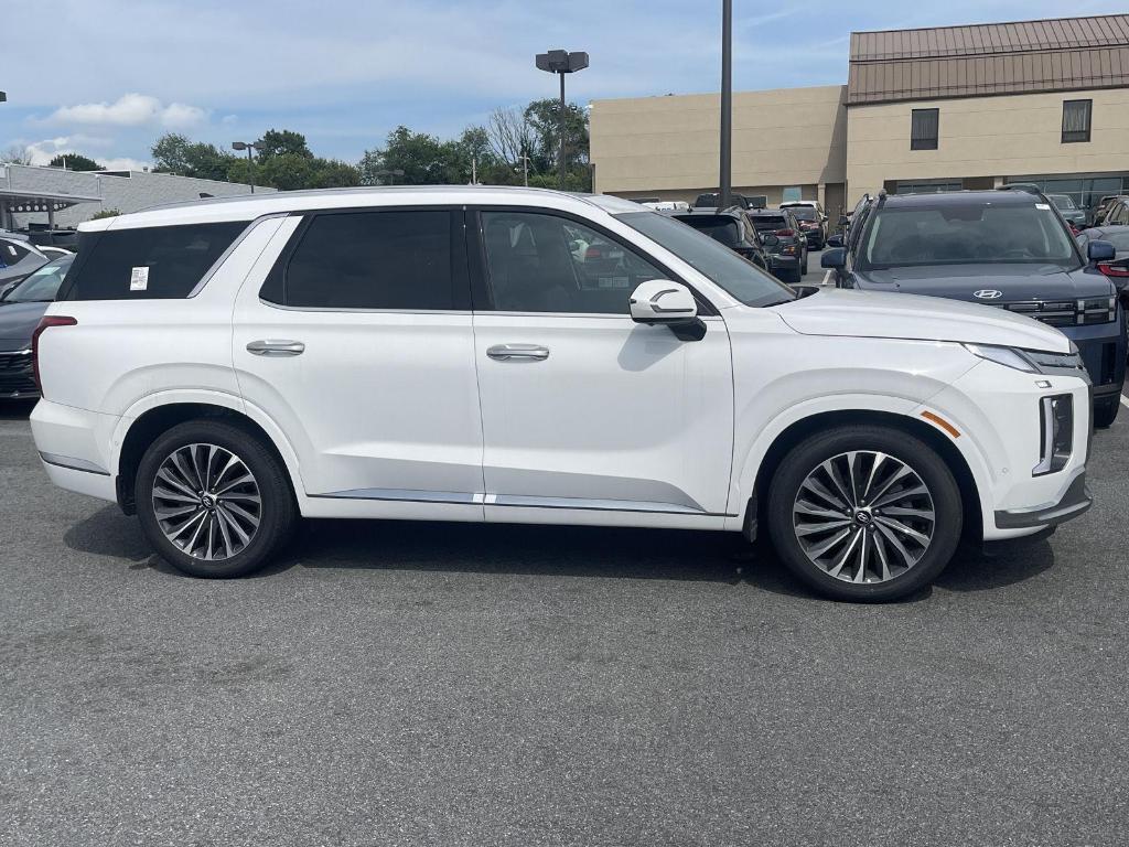 new 2025 Hyundai Palisade car, priced at $53,668