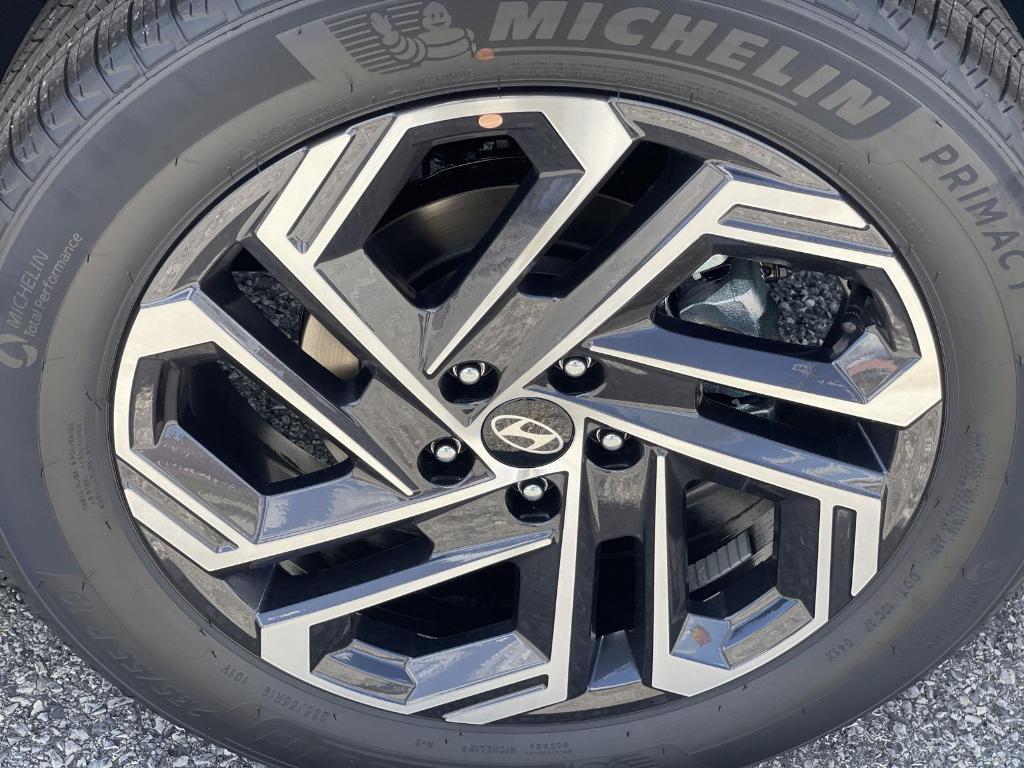 new 2026 Hyundai TUCSON Hybrid car, priced at $44,480
