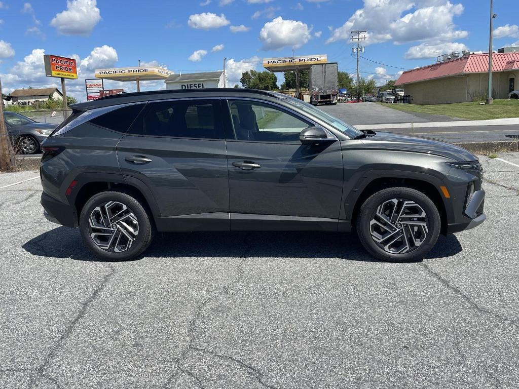 new 2026 Hyundai TUCSON Hybrid car, priced at $44,480
