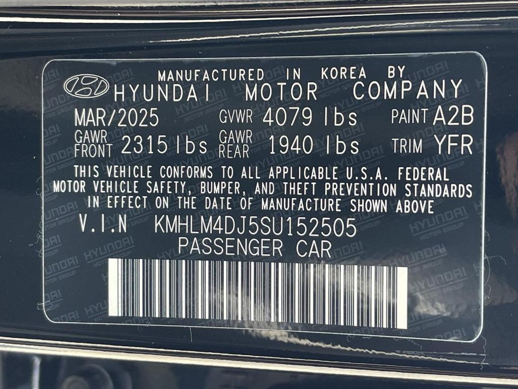 new 2025 Hyundai ELANTRA HEV car, priced at $28,574