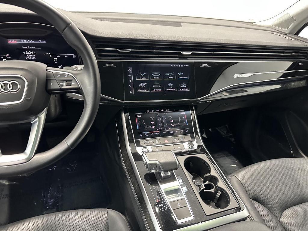 used 2021 Audi Q7 car, priced at $35,995
