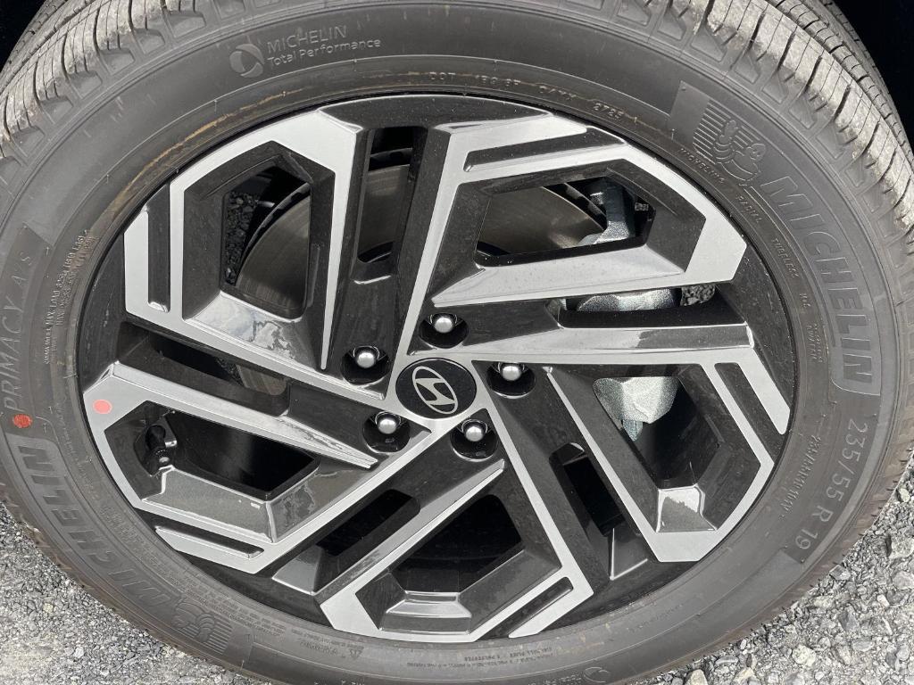 new 2026 Hyundai Tucson car, priced at $43,460