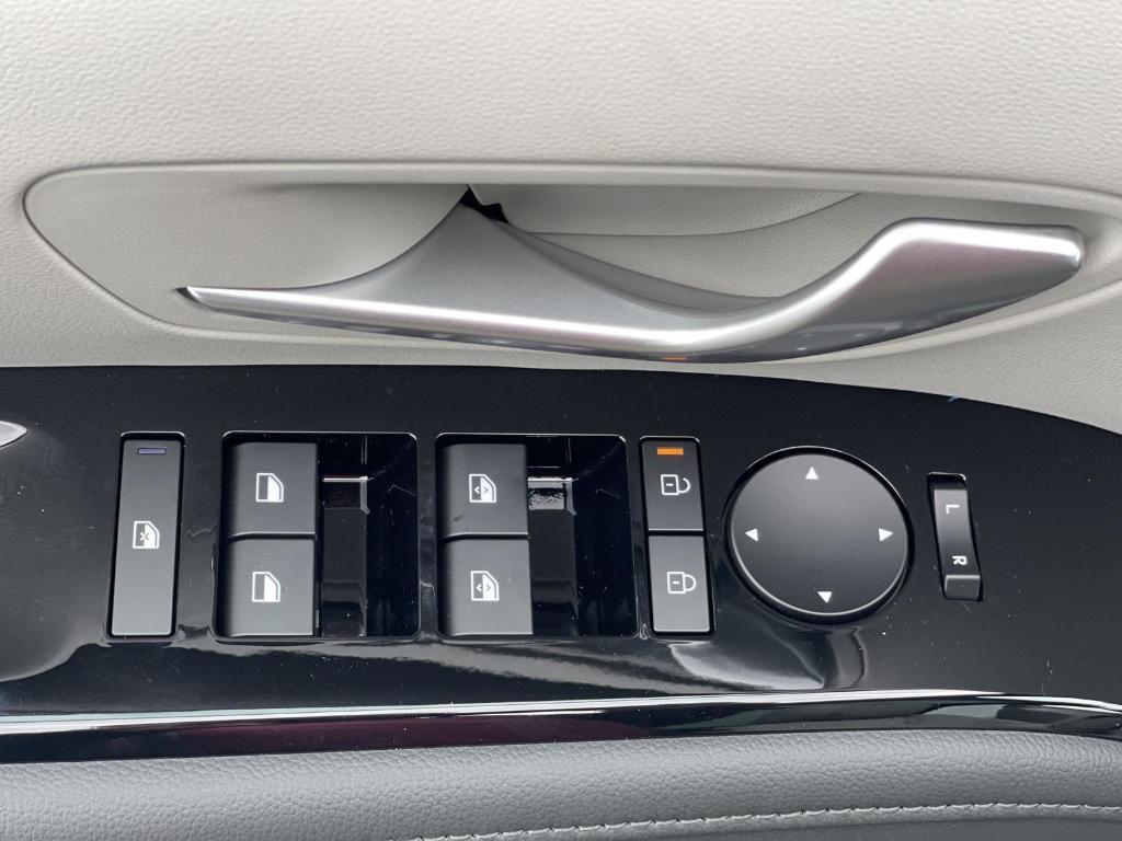 new 2026 Hyundai Tucson car, priced at $43,460