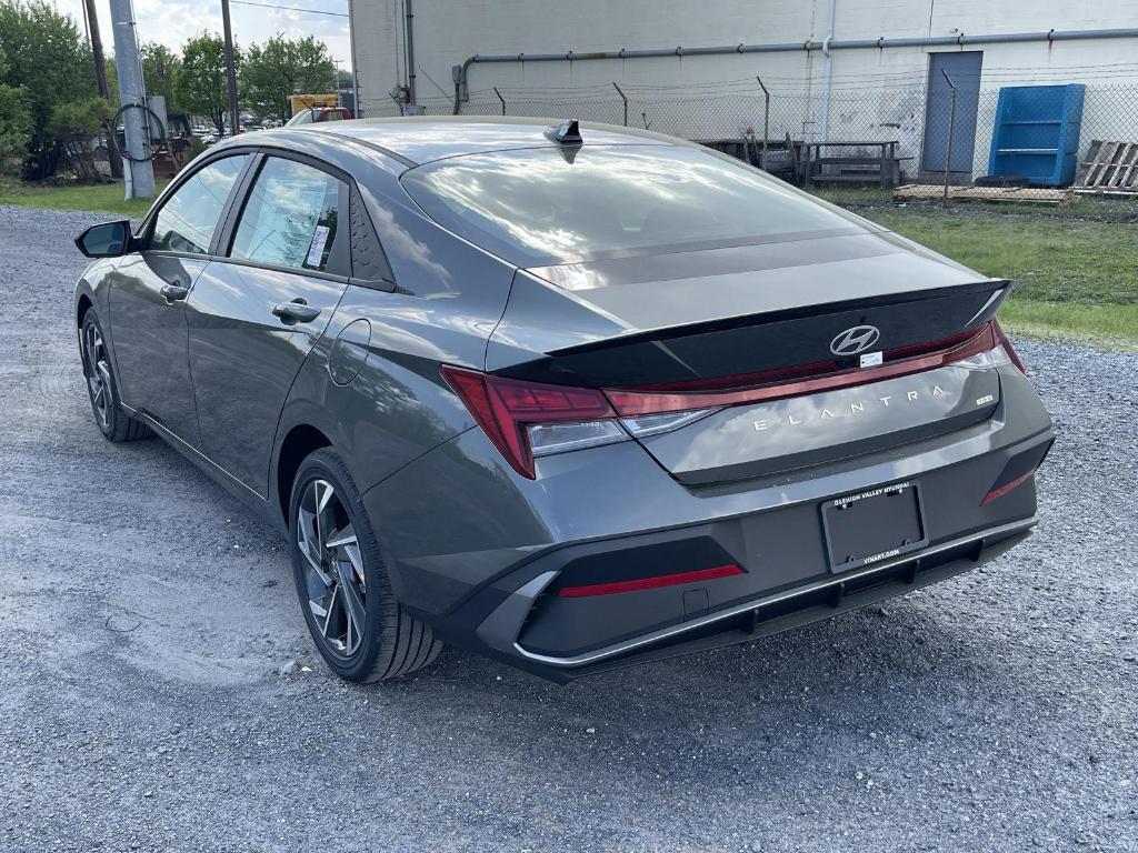 new 2025 Hyundai ELANTRA HEV car, priced at $28,593