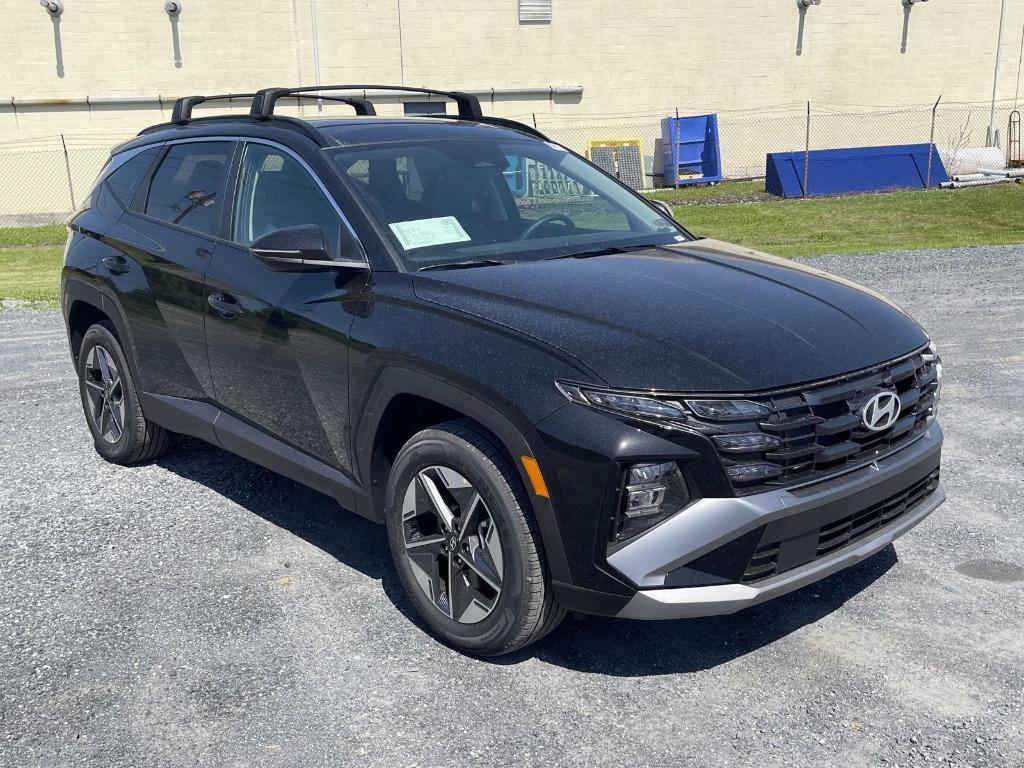 new 2025 Hyundai TUCSON Hybrid car, priced at $38,167