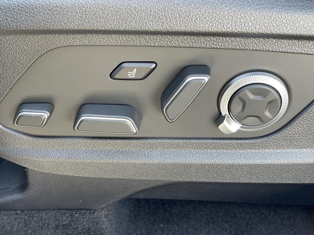 new 2025 Hyundai Palisade car, priced at $52,849
