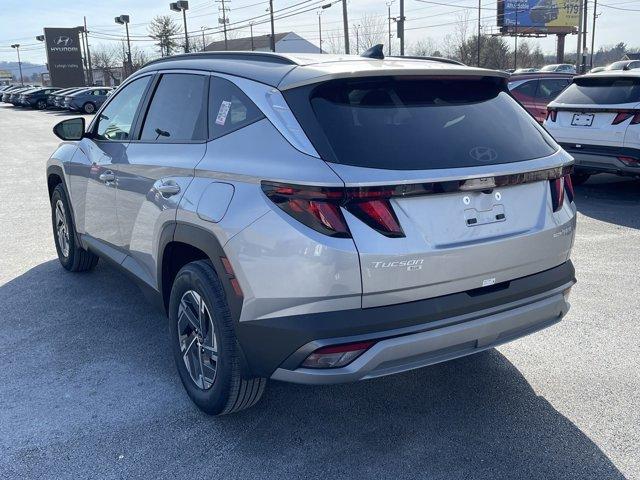 new 2025 Hyundai TUCSON Hybrid car, priced at $35,375