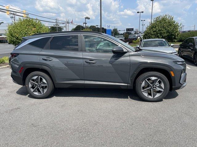 new 2025 Hyundai Tucson car, priced at $33,745