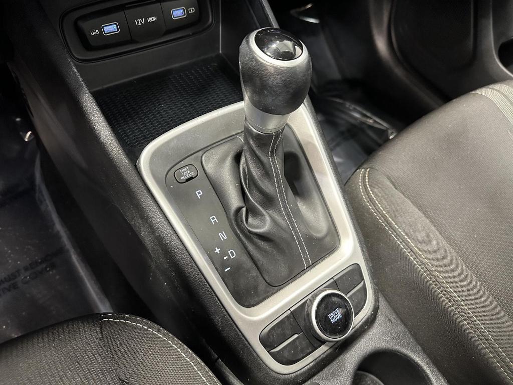 used 2022 Hyundai Venue car, priced at $17,995