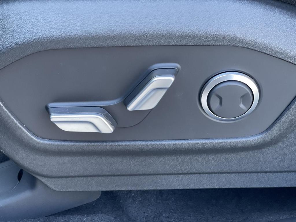 new 2026 Hyundai SANTA FE HEV car, priced at $41,860