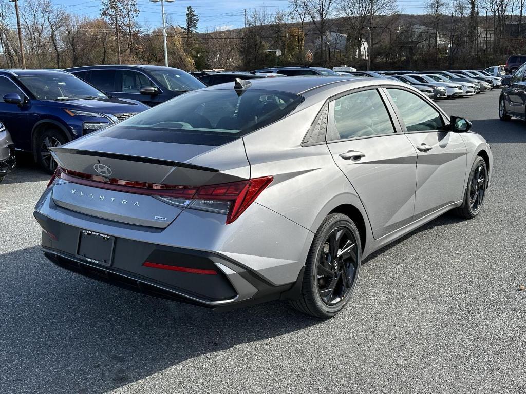 new 2026 Hyundai ELANTRA HEV car, priced at $28,716