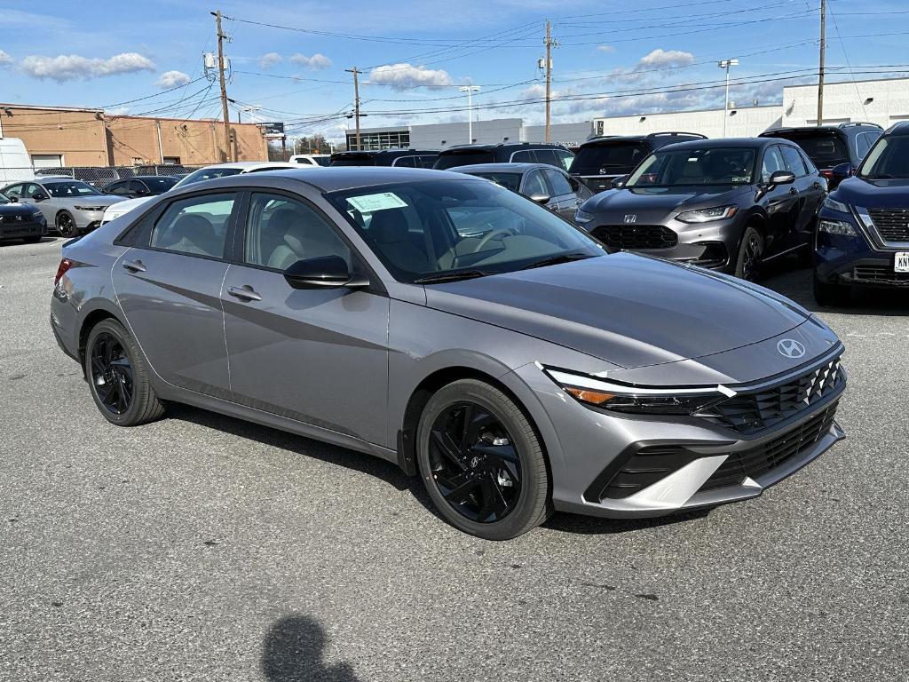 new 2026 Hyundai ELANTRA HEV car, priced at $28,716