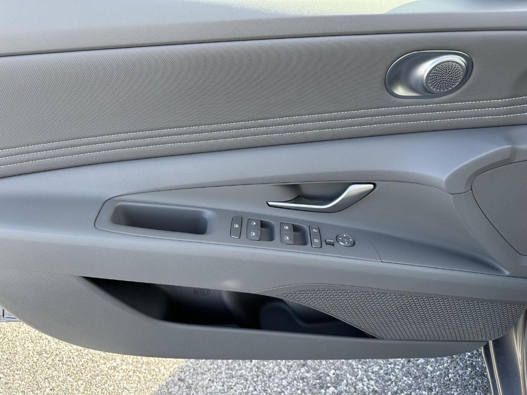 new 2026 Hyundai ELANTRA HEV car, priced at $28,716