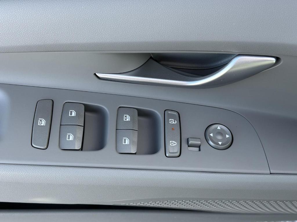 new 2026 Hyundai ELANTRA HEV car, priced at $28,716