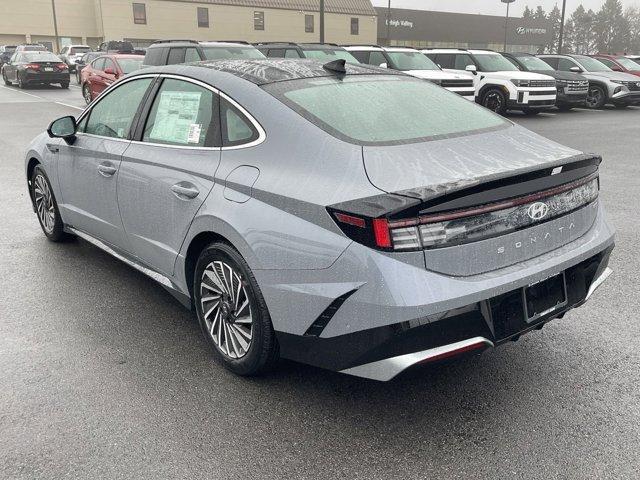 new 2025 Hyundai Sonata Hybrid car, priced at $39,185