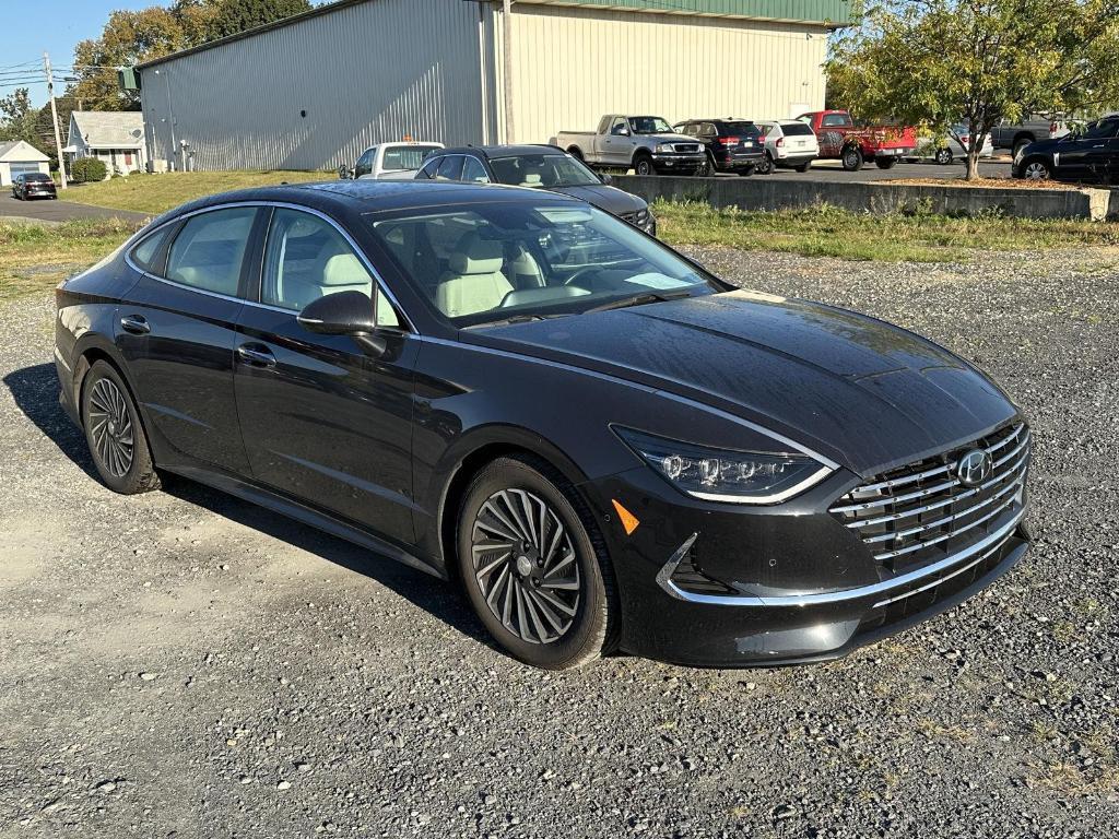 used 2023 Hyundai Sonata Hybrid car, priced at $24,995