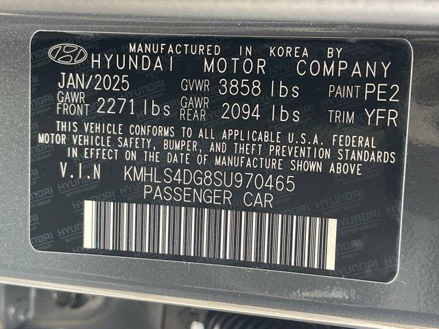 new 2025 Hyundai Elantra car, priced at $27,475