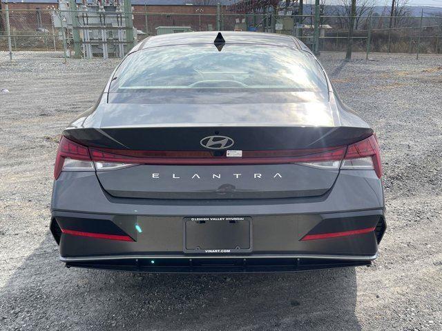 new 2025 Hyundai Elantra car, priced at $26,975