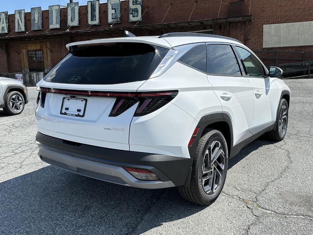 new 2025 Hyundai TUCSON Hybrid car, priced at $43,439