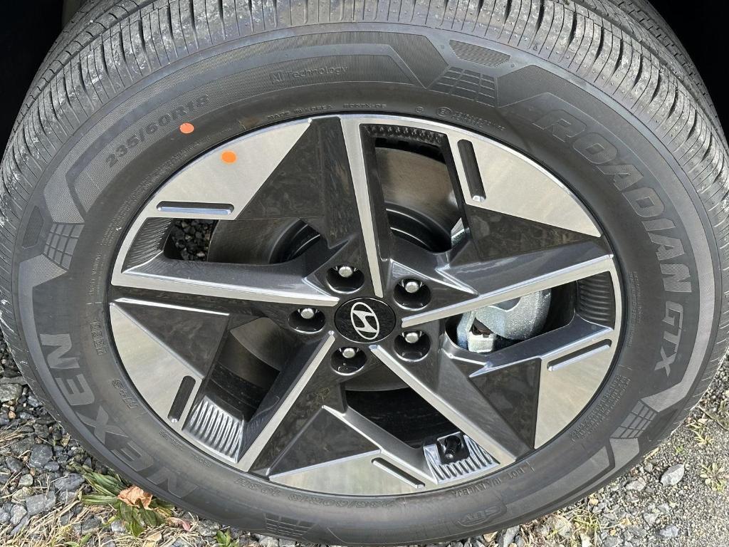 new 2026 Hyundai TUCSON Plug-In Hybrid car, priced at $41,777