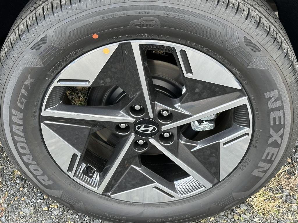 new 2026 Hyundai TUCSON Plug-In Hybrid car, priced at $41,777