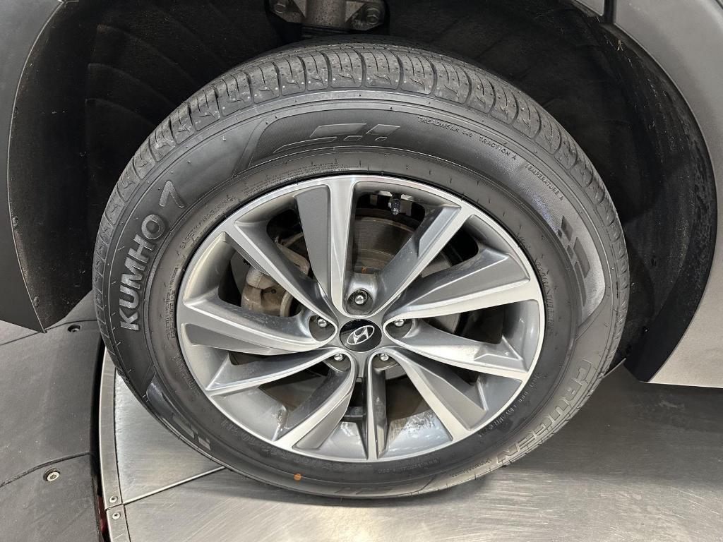 used 2020 Hyundai Santa Fe car, priced at $20,495