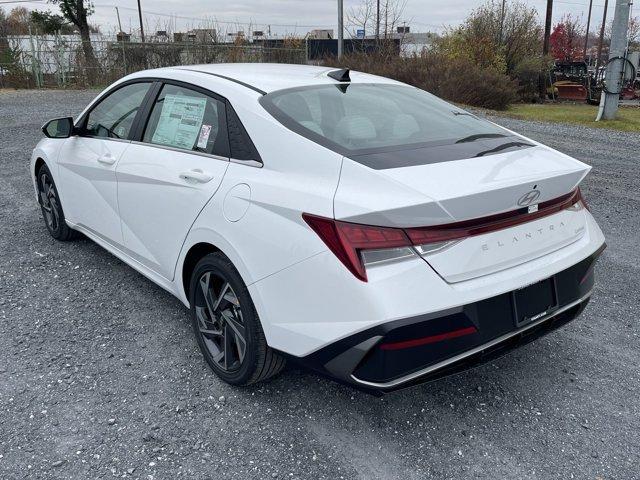 new 2025 Hyundai Elantra car, priced at $28,665