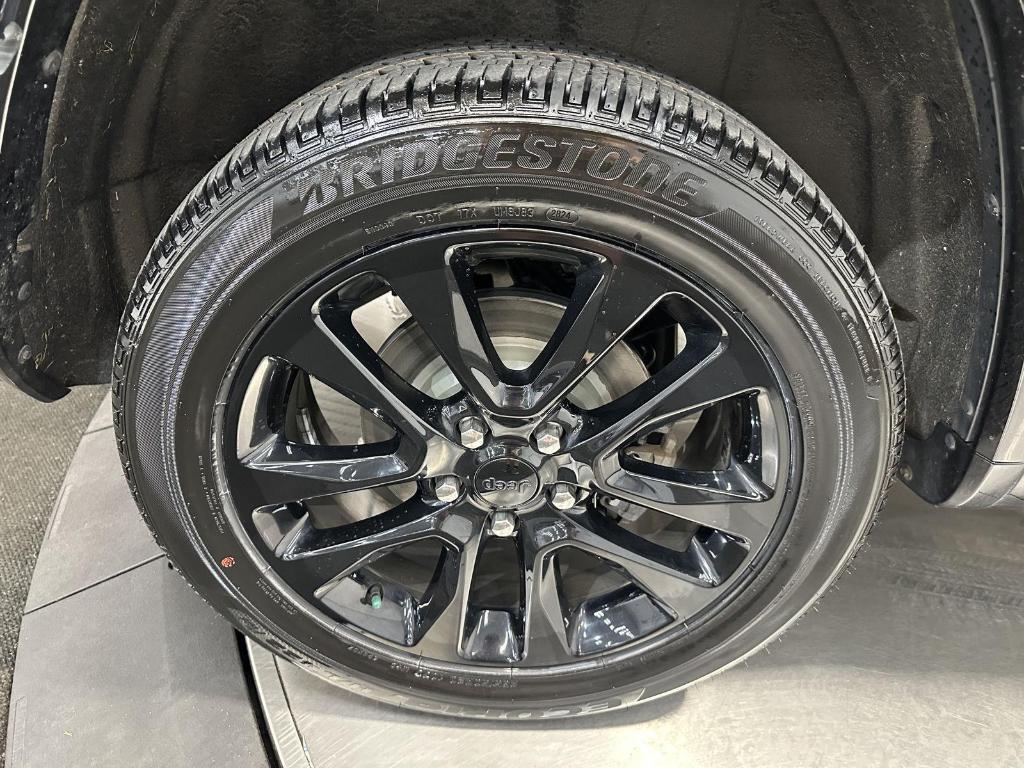 used 2019 Jeep Grand Cherokee car, priced at $23,595