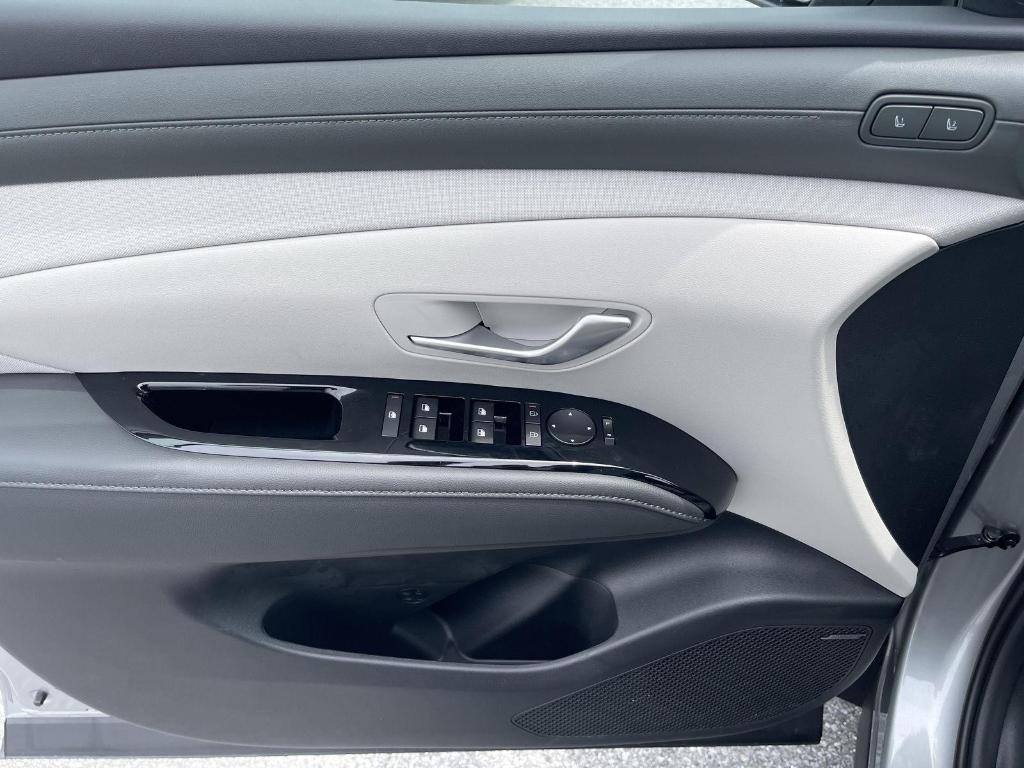 new 2025 Hyundai Tucson car, priced at $40,945