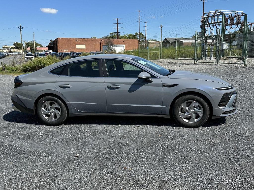 new 2026 Hyundai Sonata car, priced at $27,553